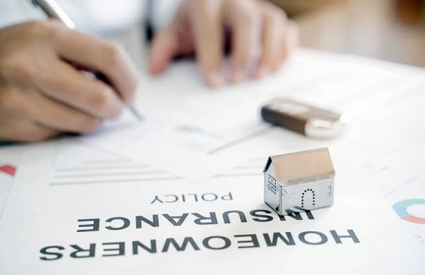 La souscription à un contrat d’assurance habitation pour un propriétaire