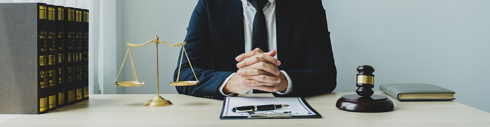 Aspects juridiques de la reprise d'entreprise : une étape cruciale pour les entrepreneurs