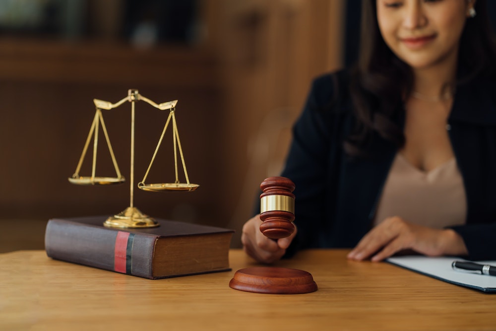 La déclaration de cessation des paiements : un acte essentiel pour les entreprises en difficulté
