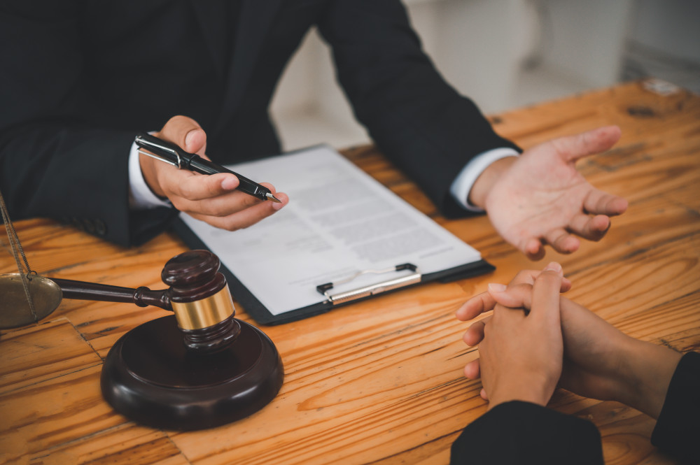 Attaquer son employeur aux Prud'hommes: tout savoir sur cette démarche juridique