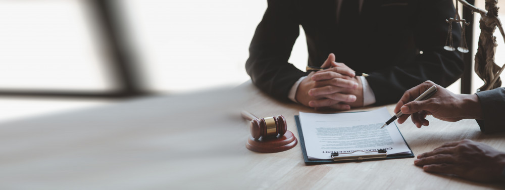 Porter plainte pour diffamation : Comment s'y prendre et quelles conséquences ?