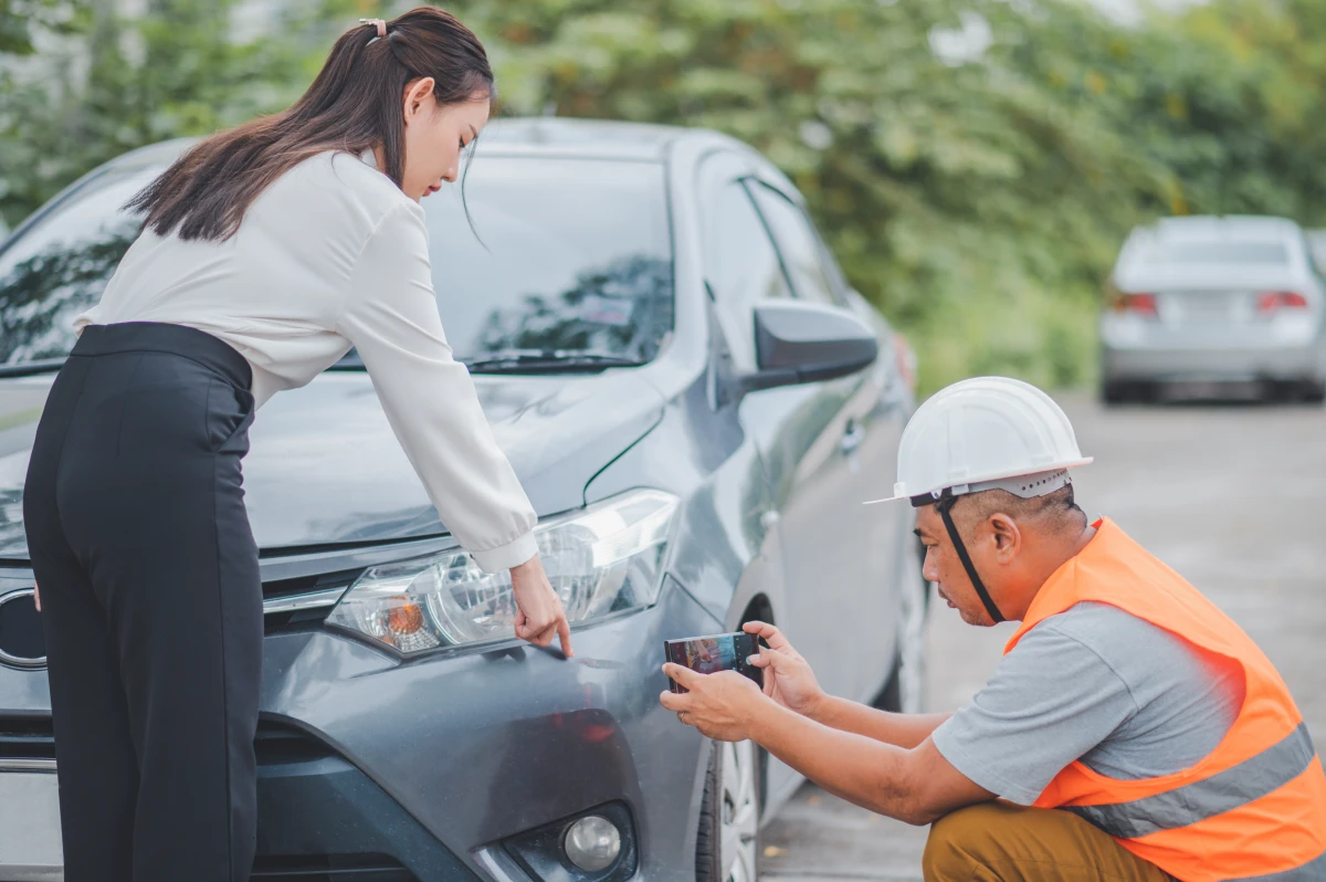 Le cadre juridique des assurances auto pour les véhicules à usage professionnel : comprendre et maîtriser les enjeux