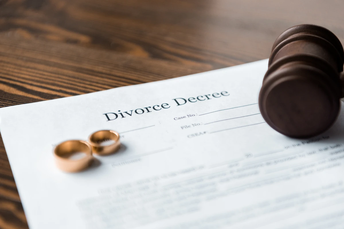 Divorce et logement familial : les clés pour préserver vos droits